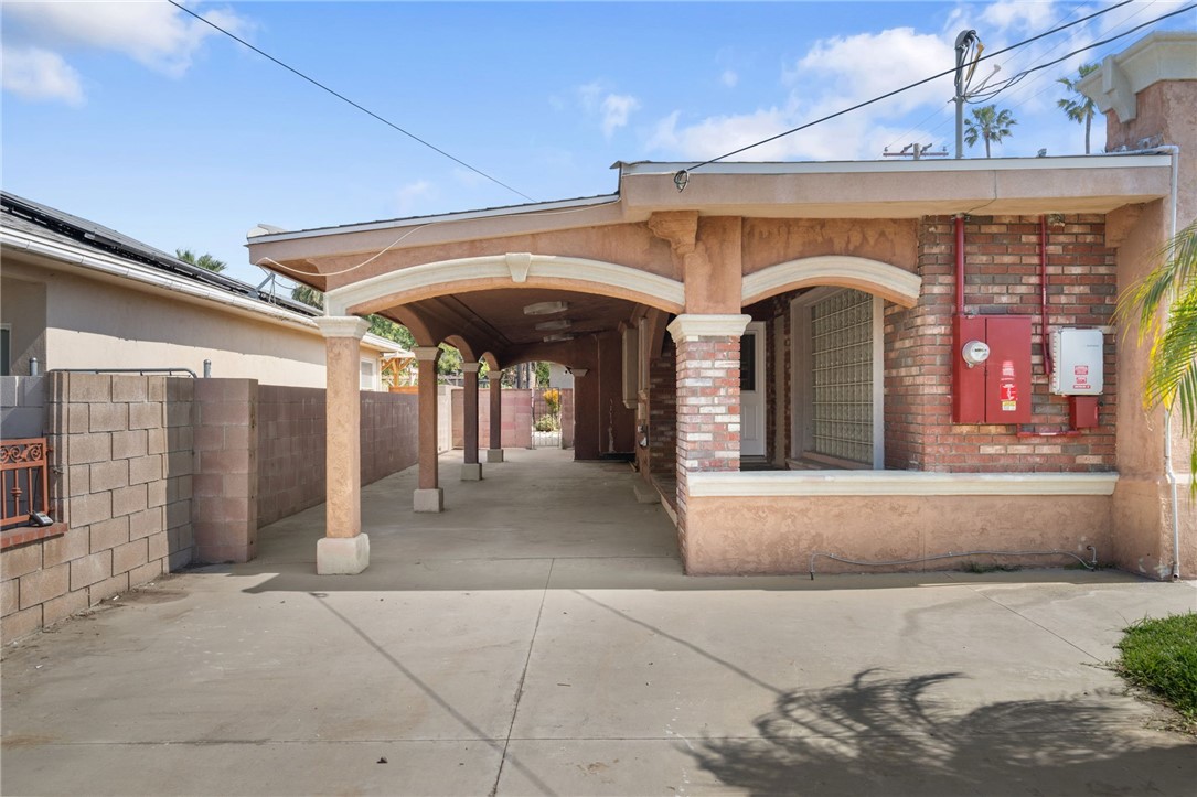 17290 Hibiscus Street