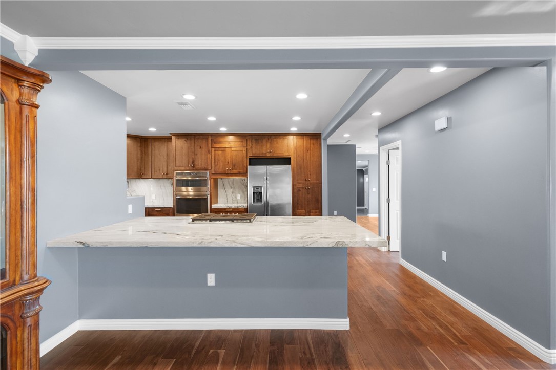 17290 Hibiscus Street