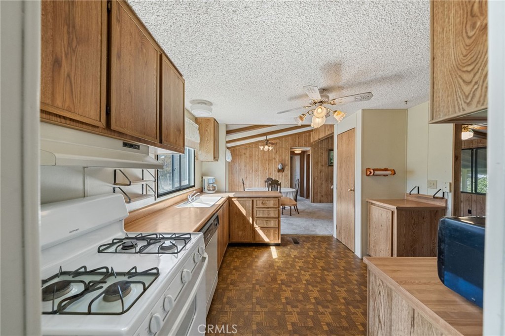 51879 Deer Mountain Way