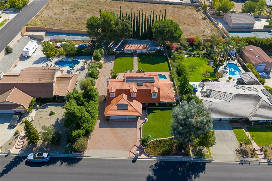 5327 Topaz Street