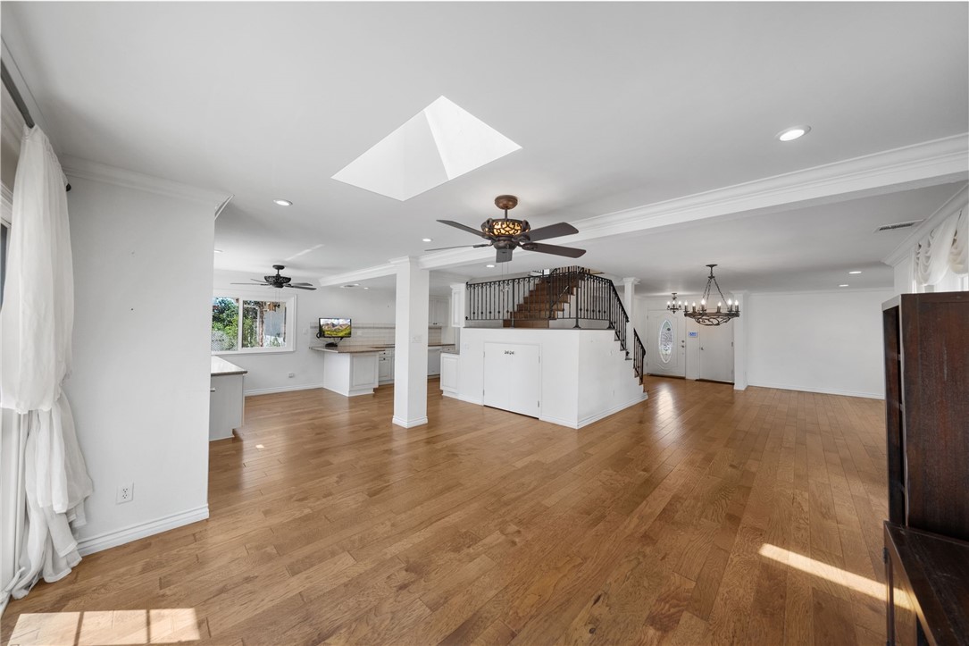 5327 Topaz Street