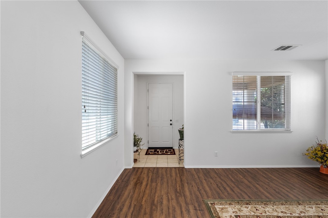 34596 Venturi Avenue