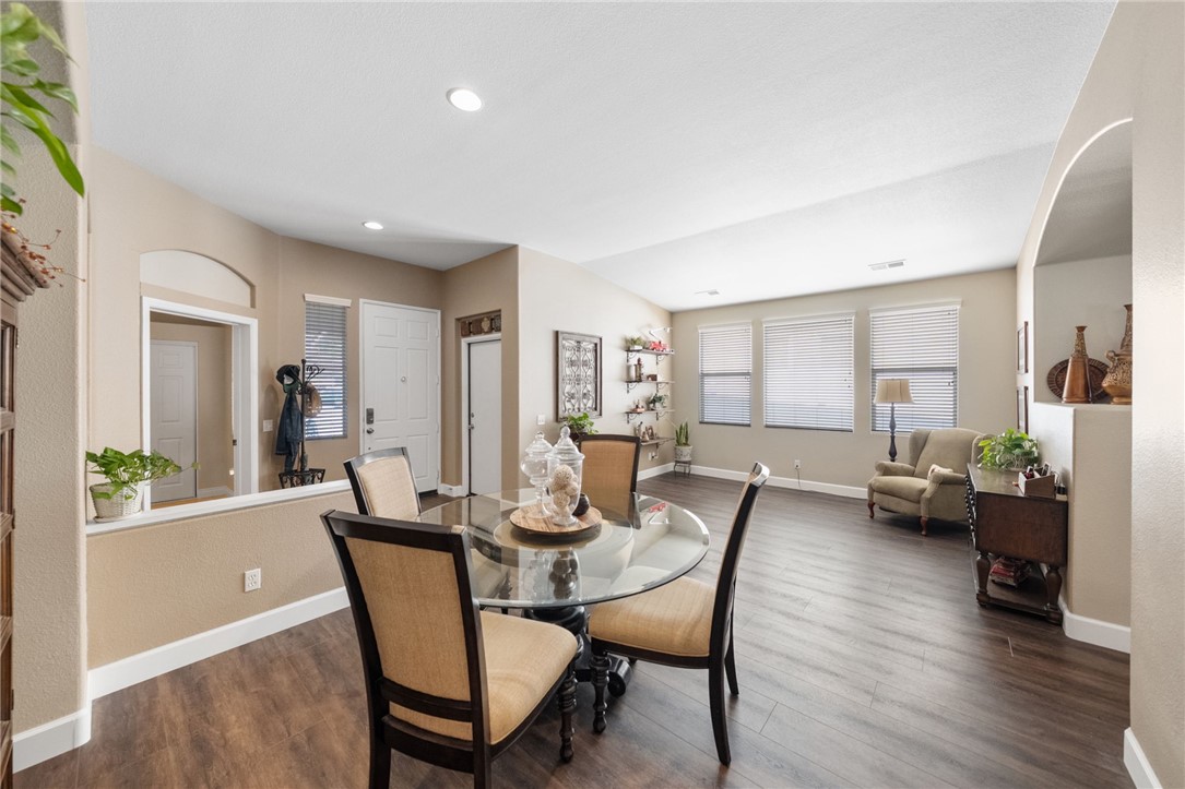 23842 Scarlet Oak Drive