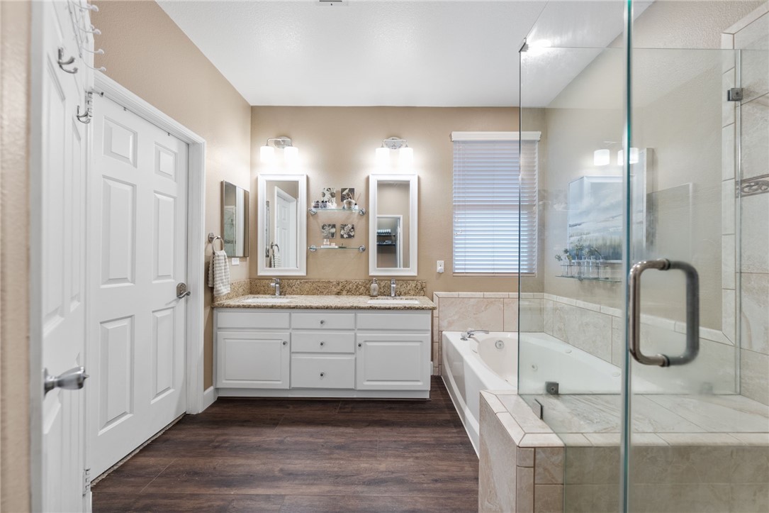 23842 Scarlet Oak Drive