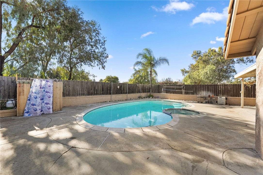 17465 Santa Rosa Mine