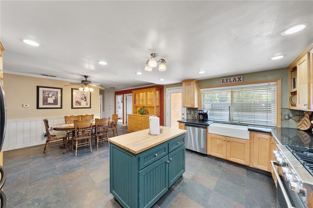 17465 Santa Rosa Mine