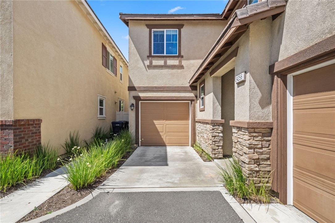 24256 White Willow