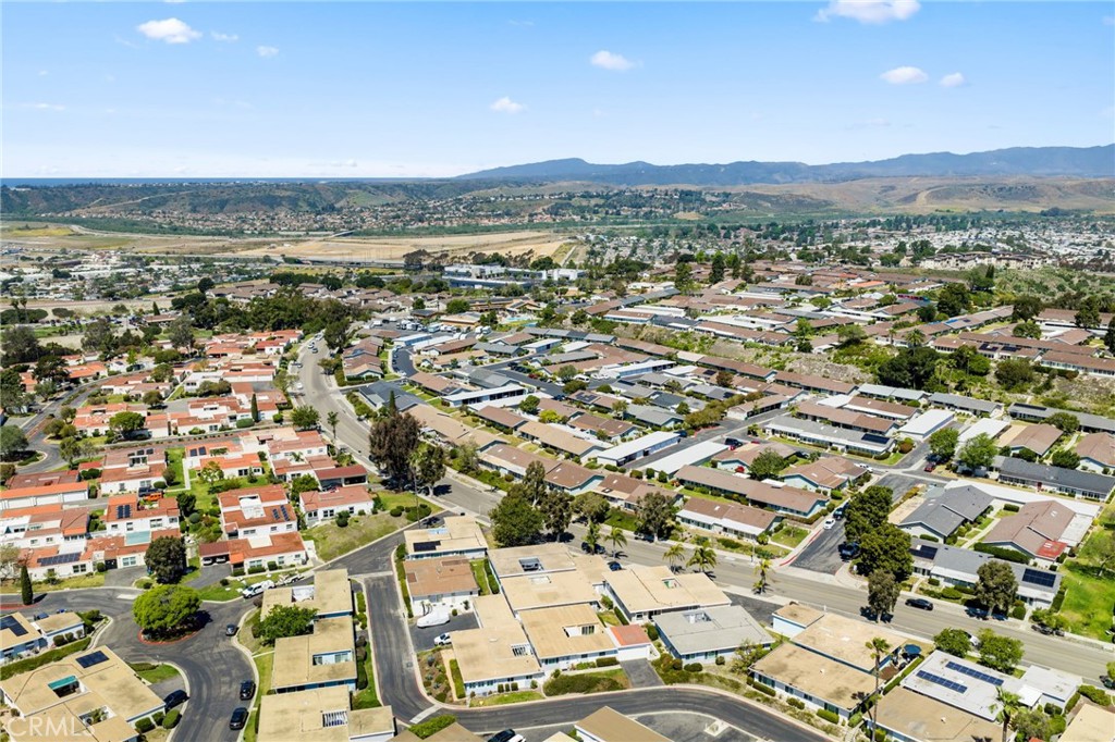 3747 Vista Campana S 3