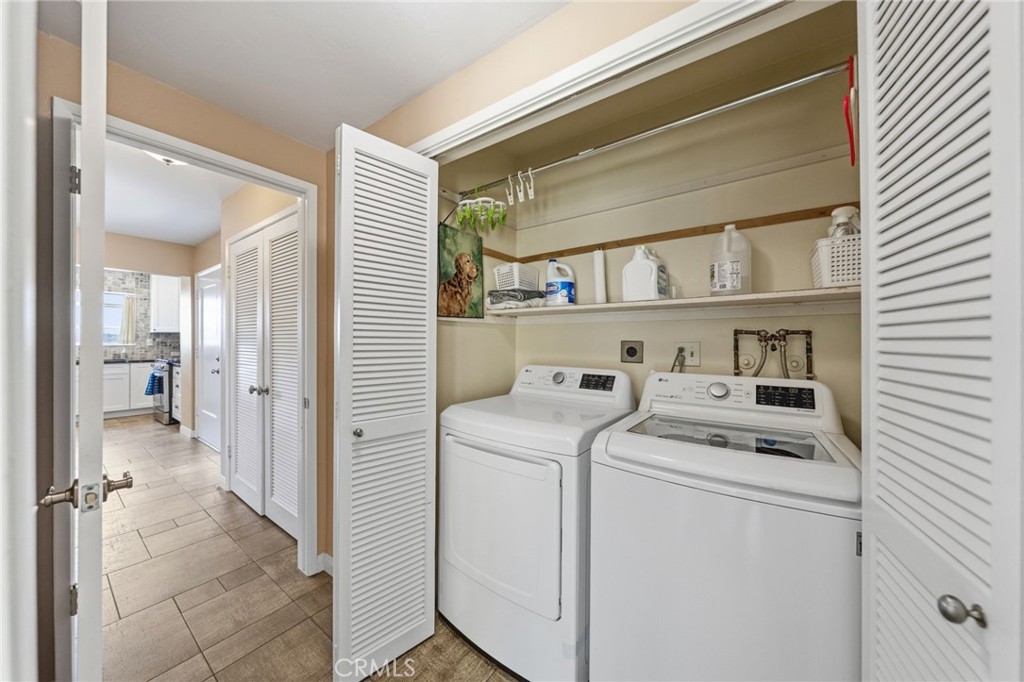 3747 Vista Campana S 3