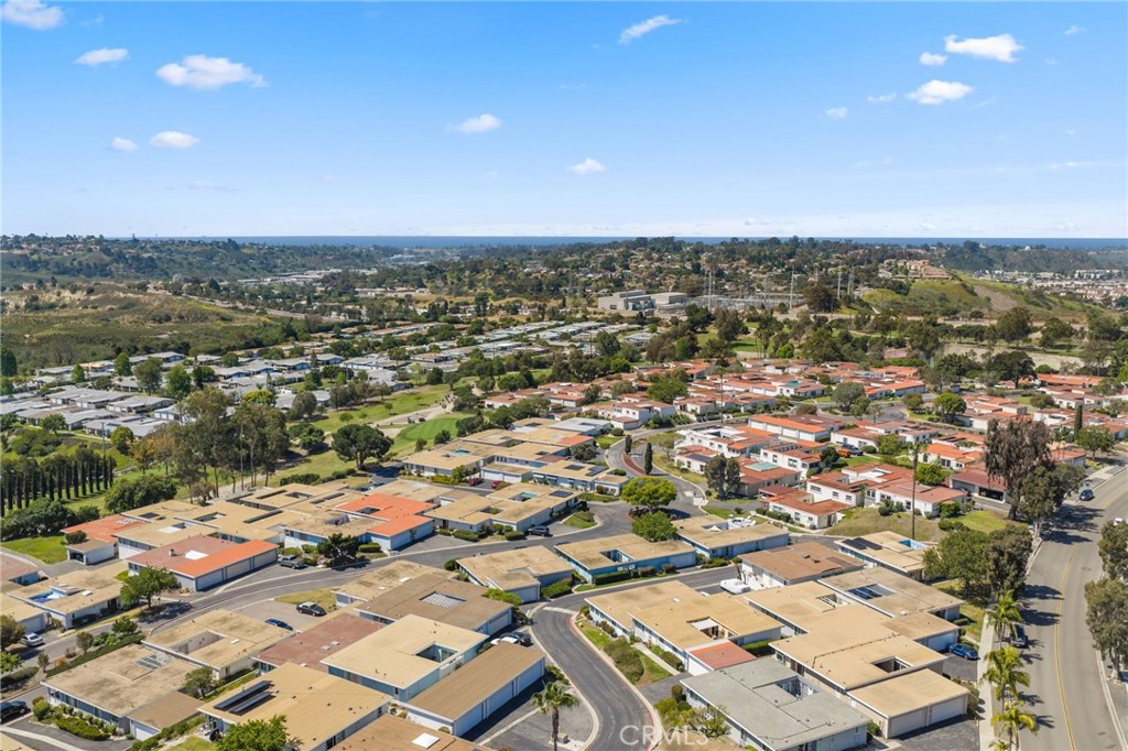 3747 Vista Campana S 3