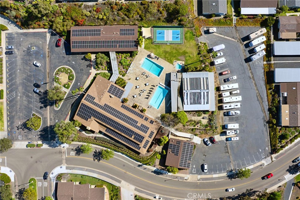 3747 Vista Campana S 3