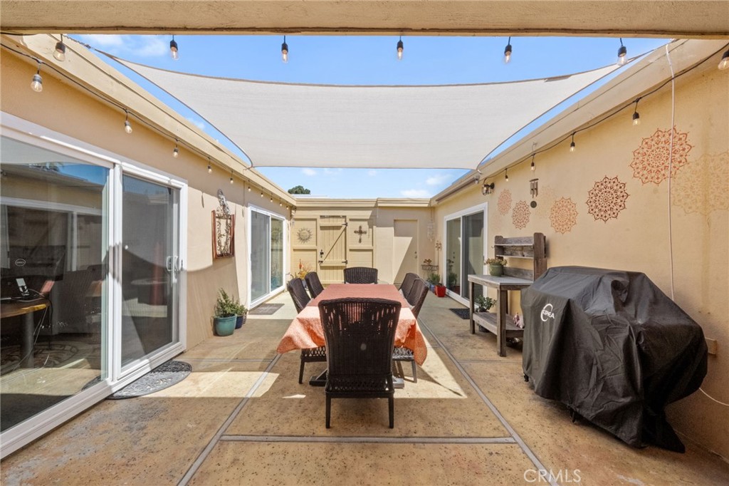 3747 Vista Campana S 3