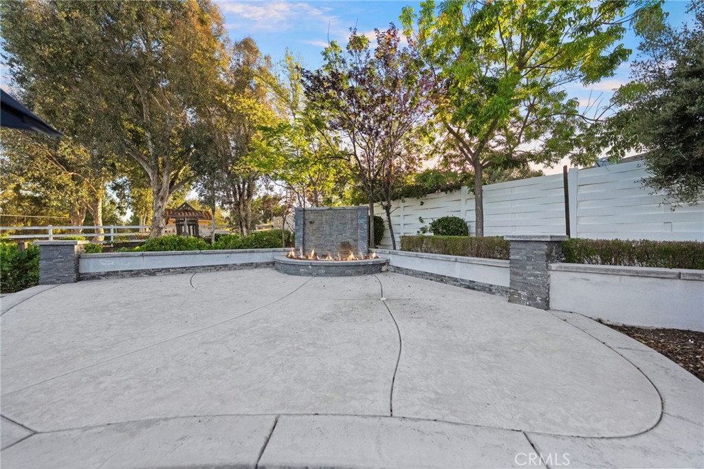 41850 Calle Cerezo