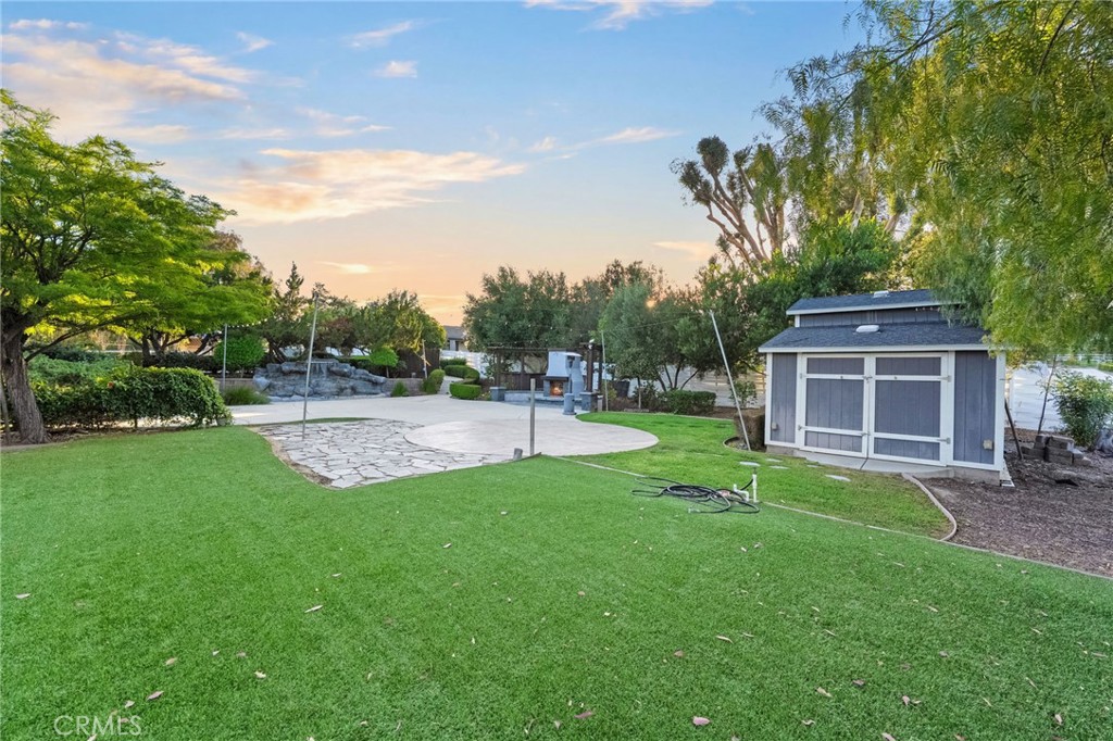 41850 Calle Cerezo