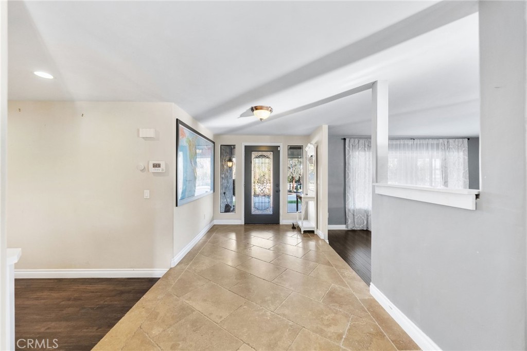 41850 Calle Cerezo