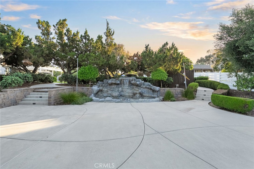 41850 Calle Cerezo