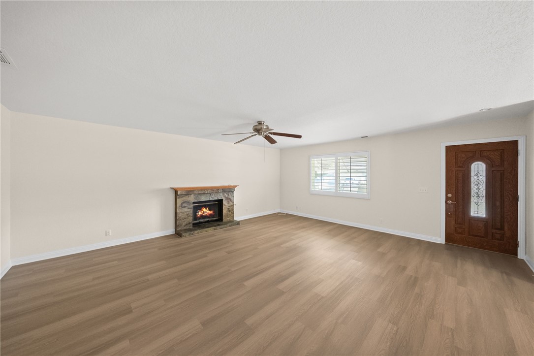 21478 Maple
