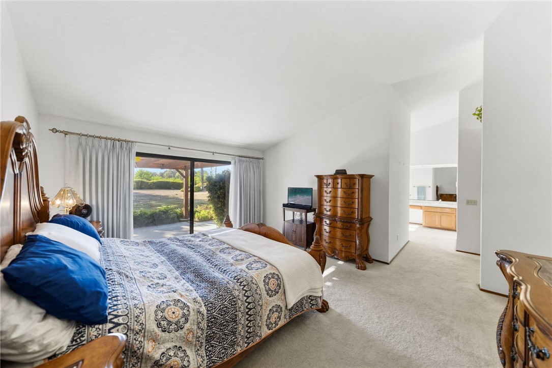 2415 Eucalyptus