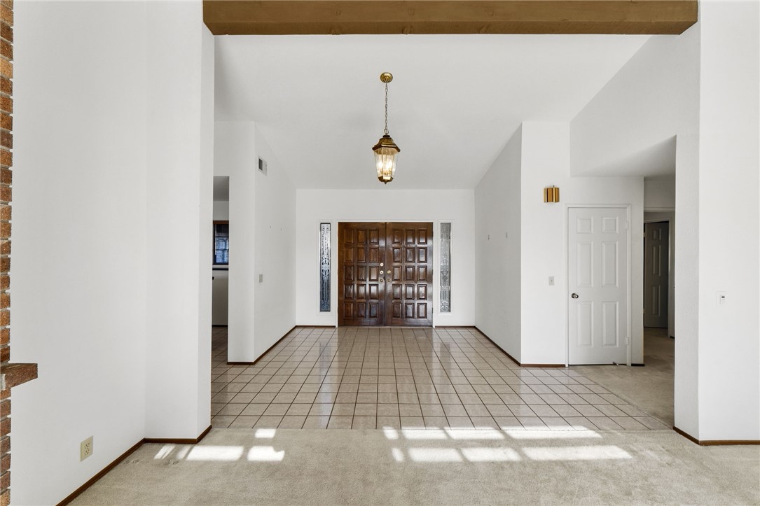 2415 Eucalyptus