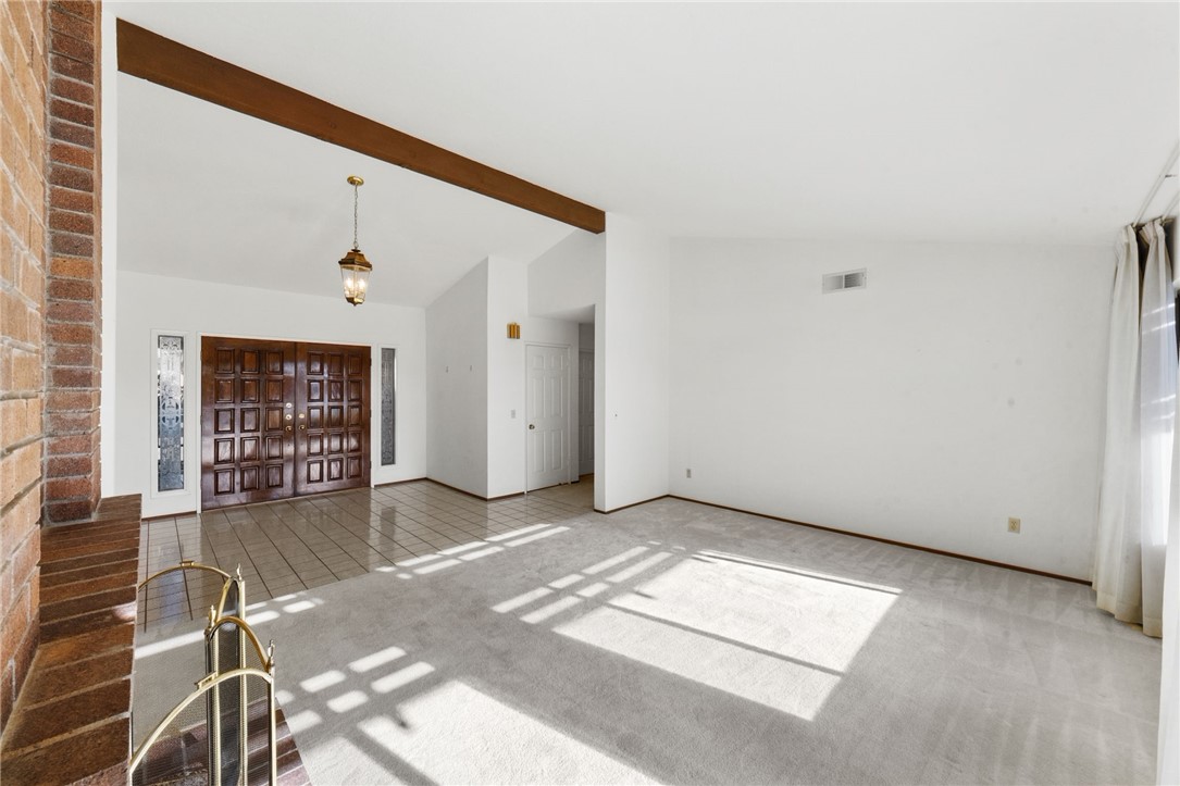 2415 Eucalyptus