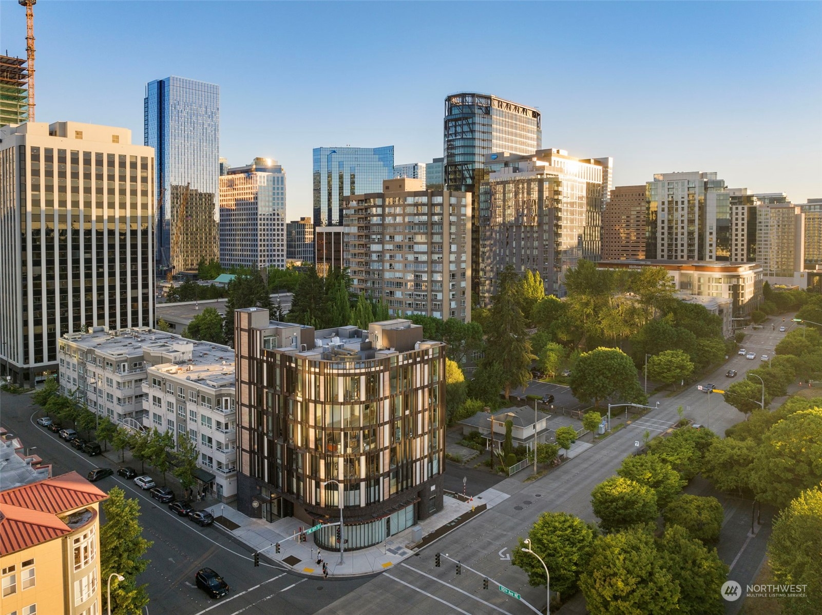 999 110th Avenue NE Unit: 402