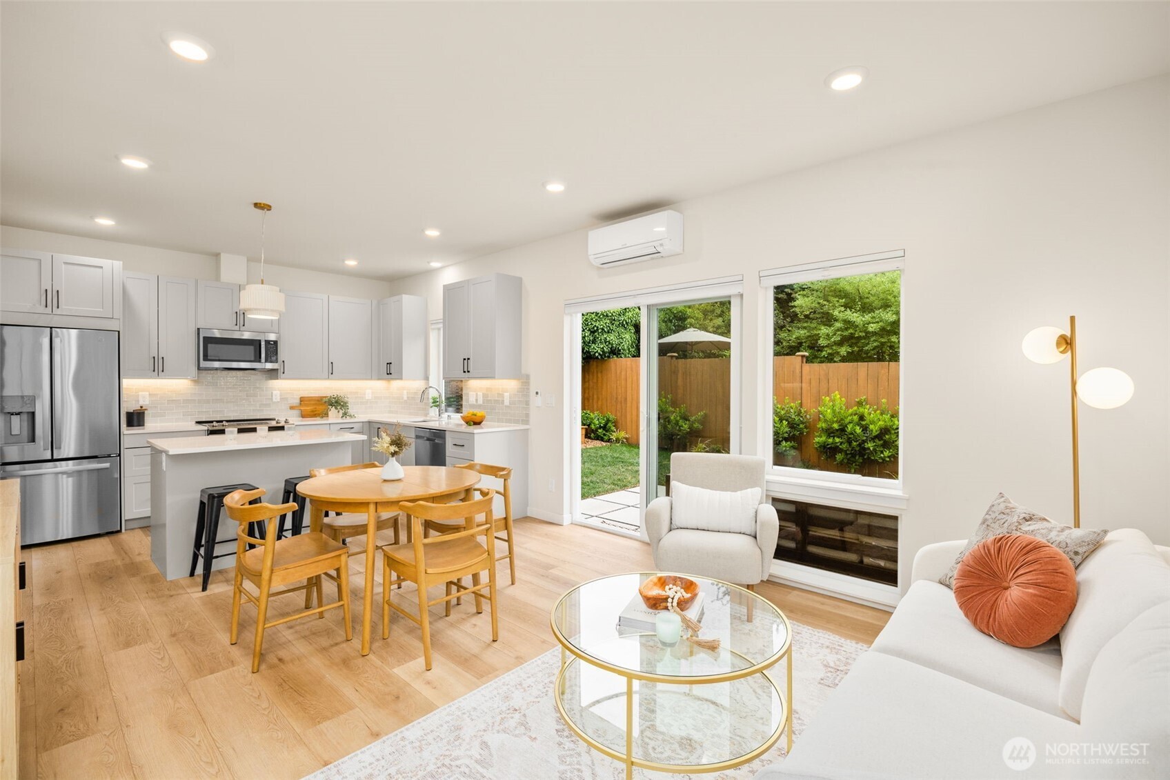 6226 7th Avenue NE Unit: C