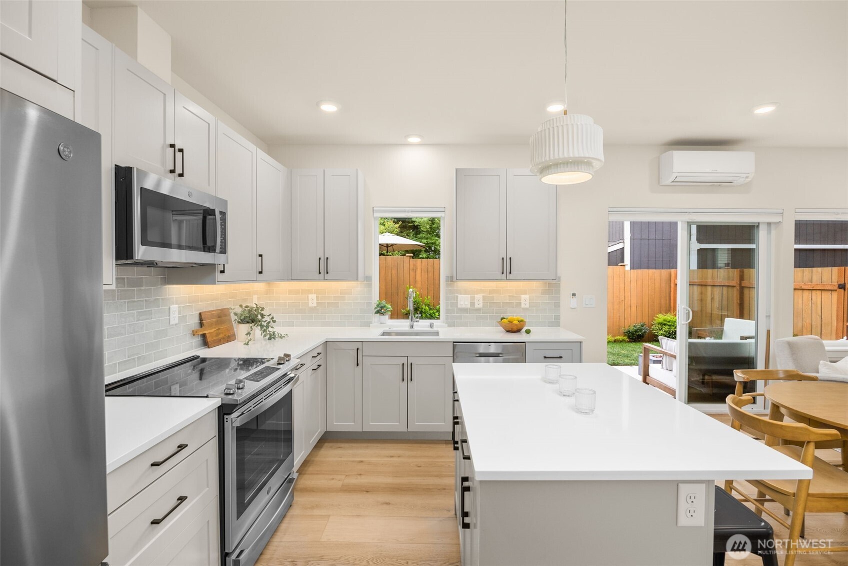 6226 7th Avenue NE Unit: C