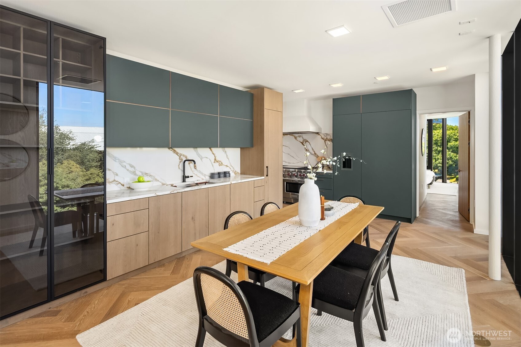 999 110th Avenue NE Unit: 300