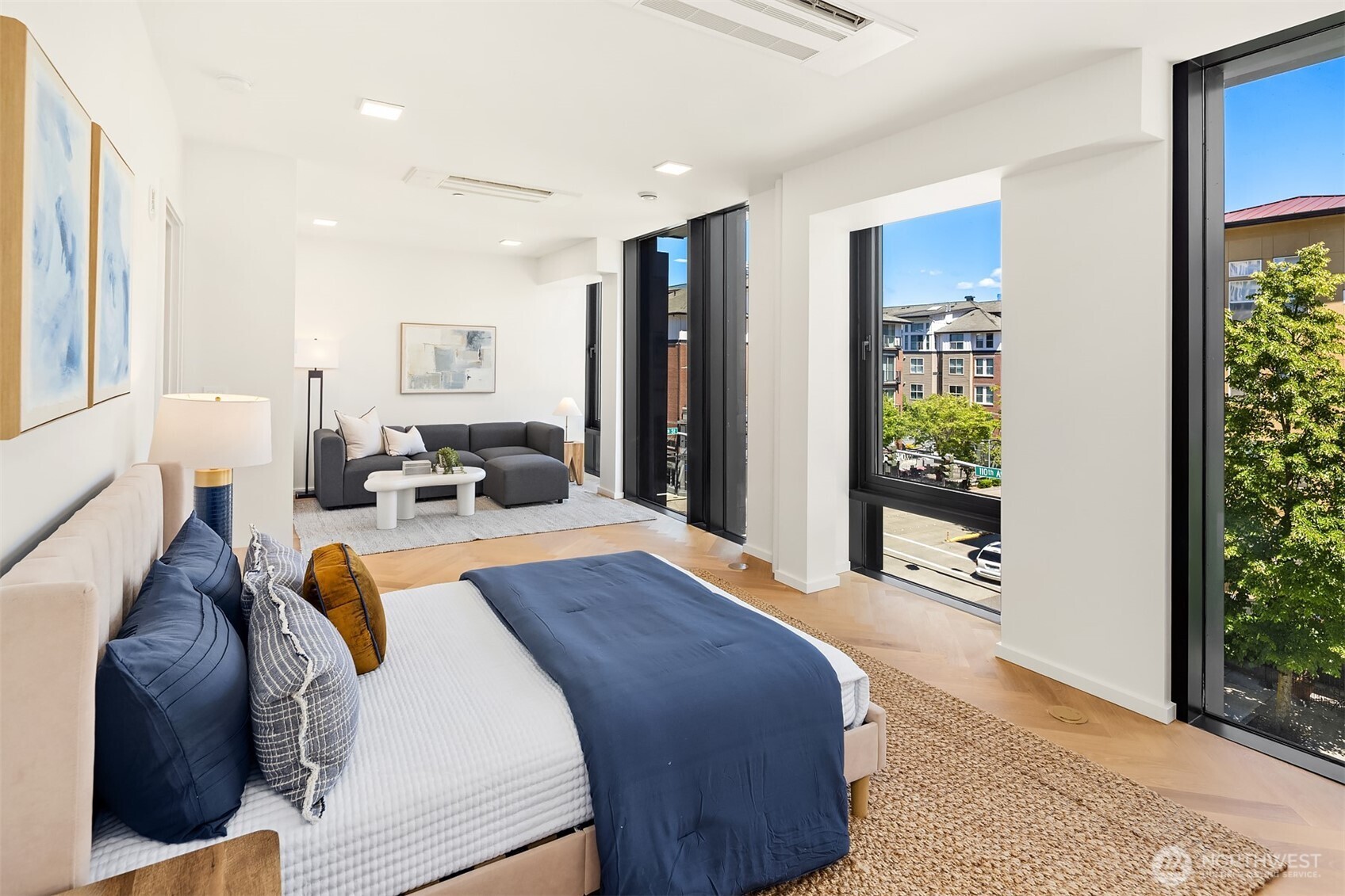 999 110th Avenue NE Unit: 300