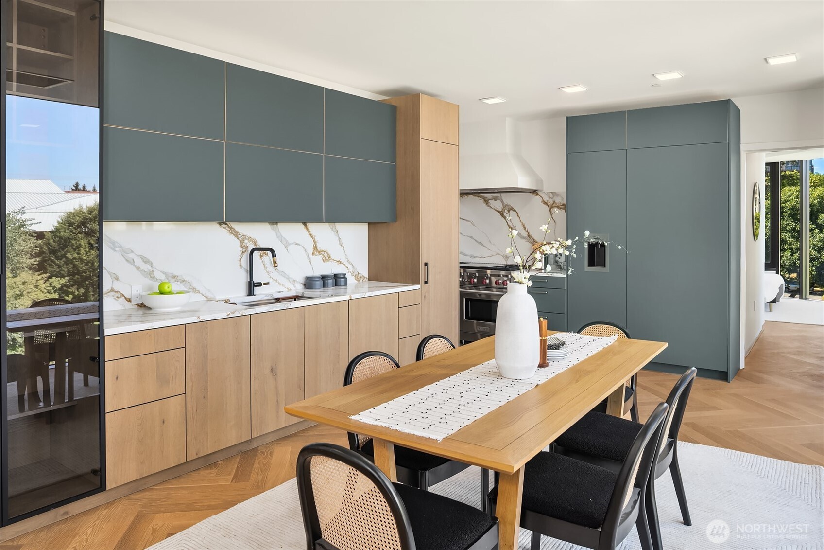 999 110th Avenue NE Unit: 300