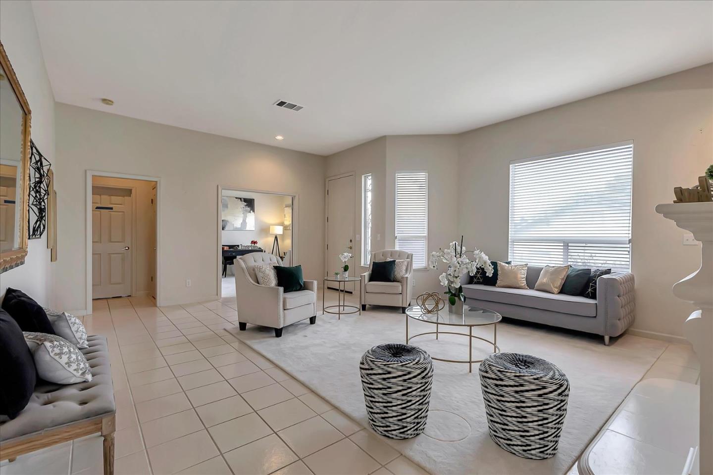 8758 Mccarty Ranch DR