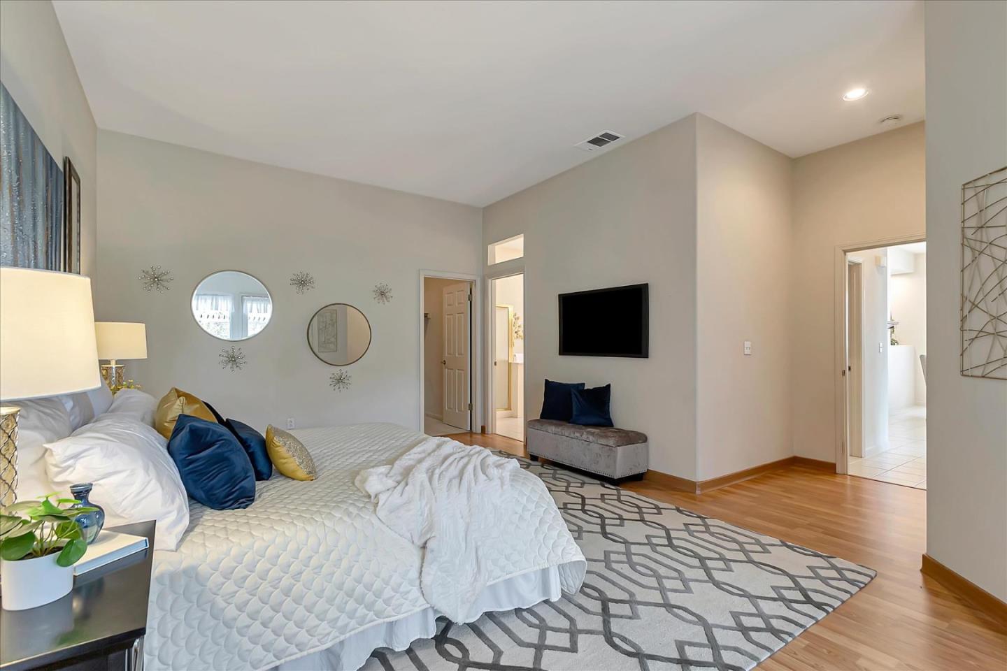 8758 Mccarty Ranch DR