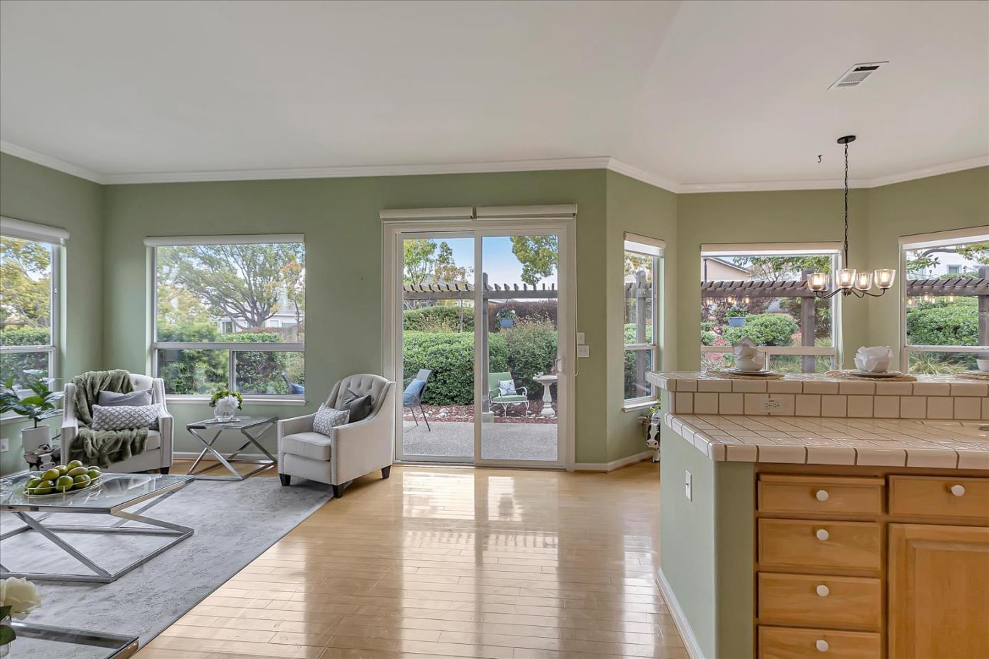 8758 Mccarty Ranch DR