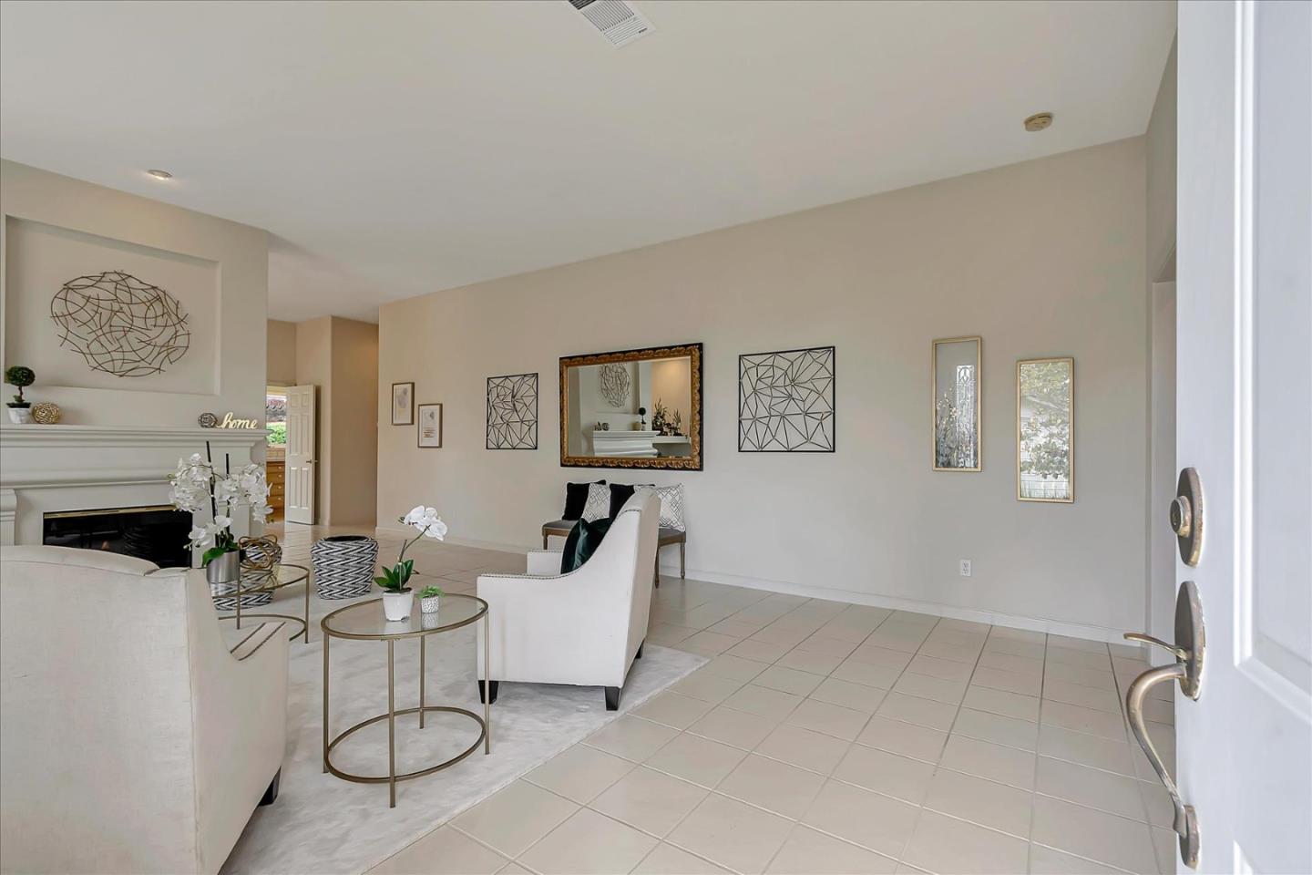 8758 Mccarty Ranch DR