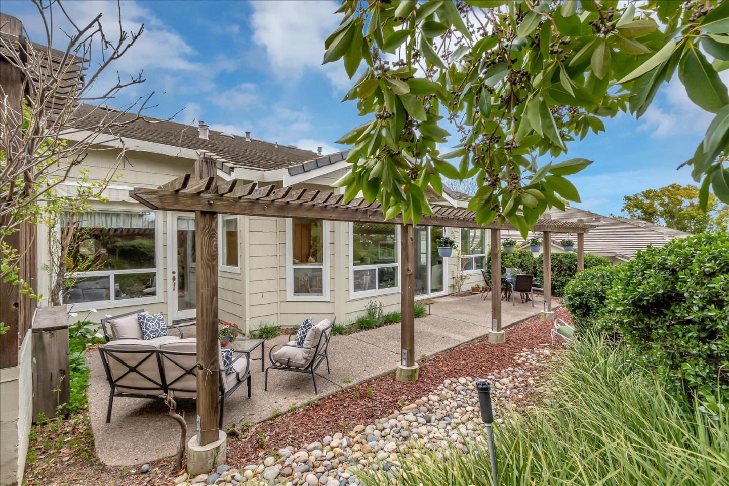 8758 Mccarty Ranch DR