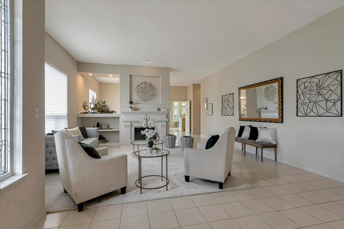 8758 Mccarty Ranch DR