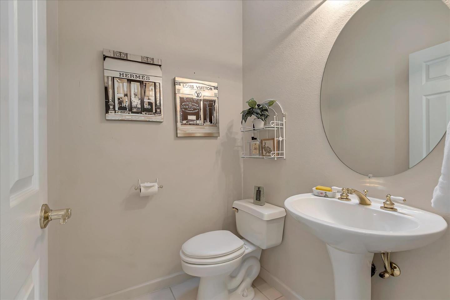 8758 Mccarty Ranch DR