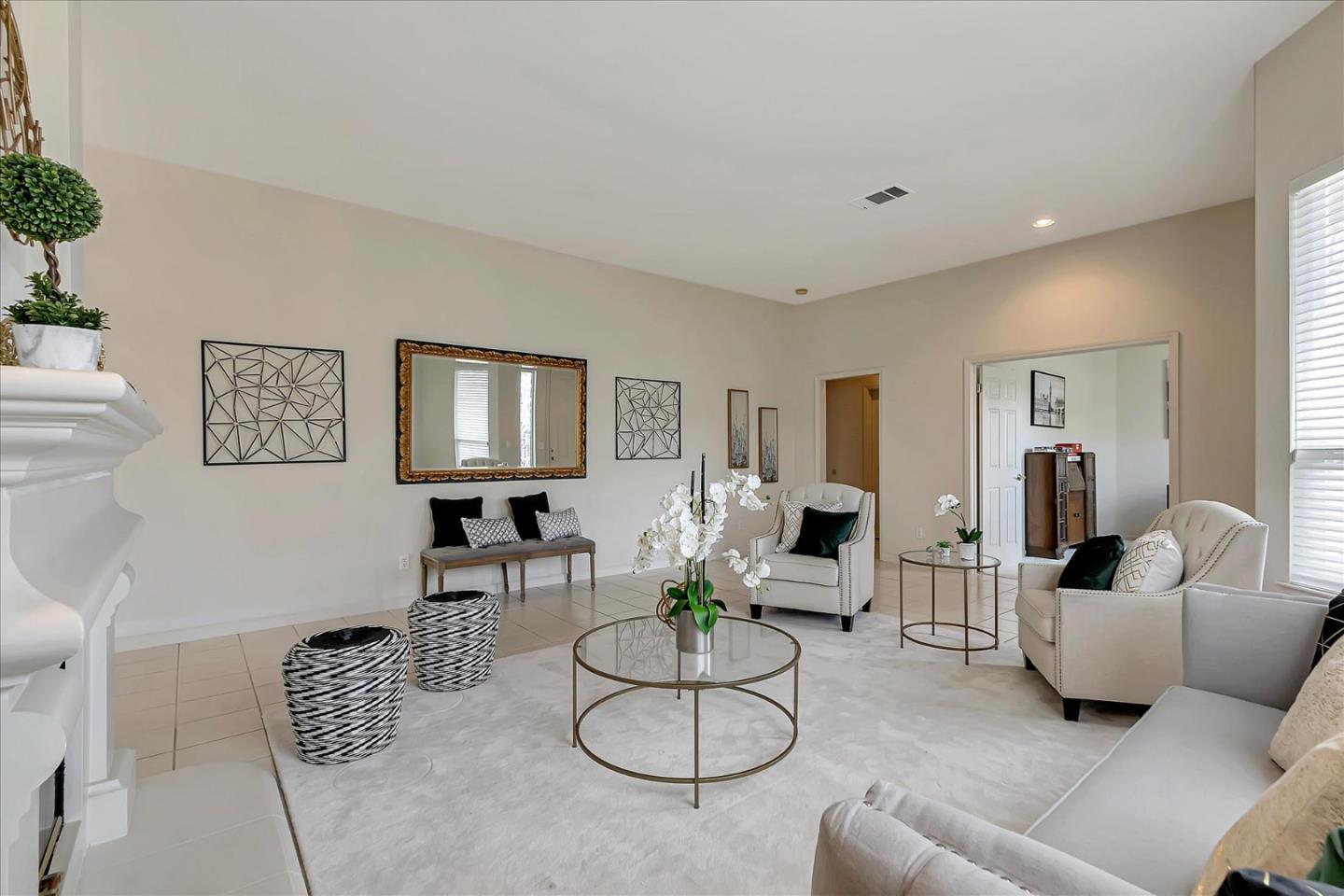 8758 Mccarty Ranch DR