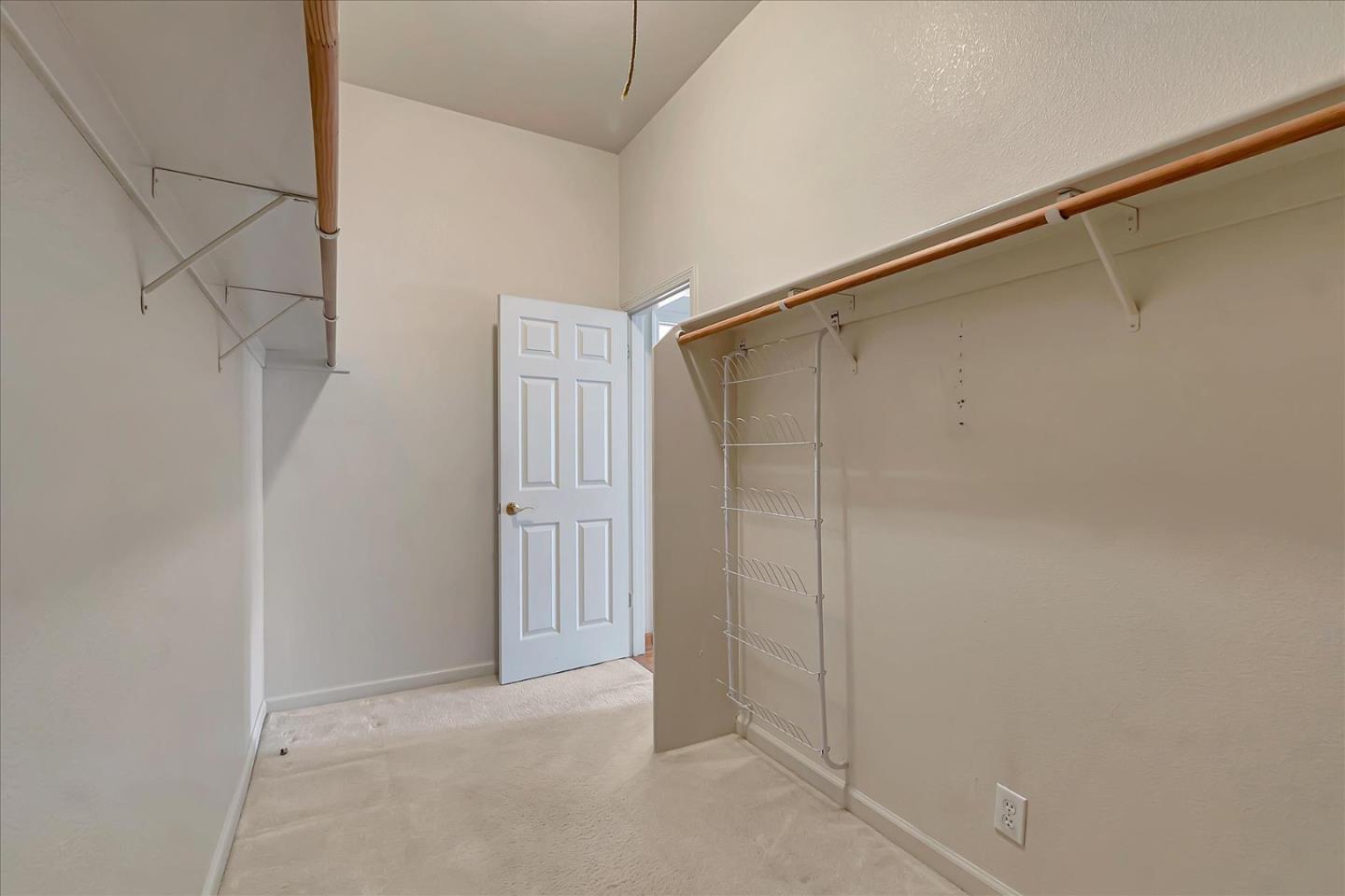 8758 Mccarty Ranch DR