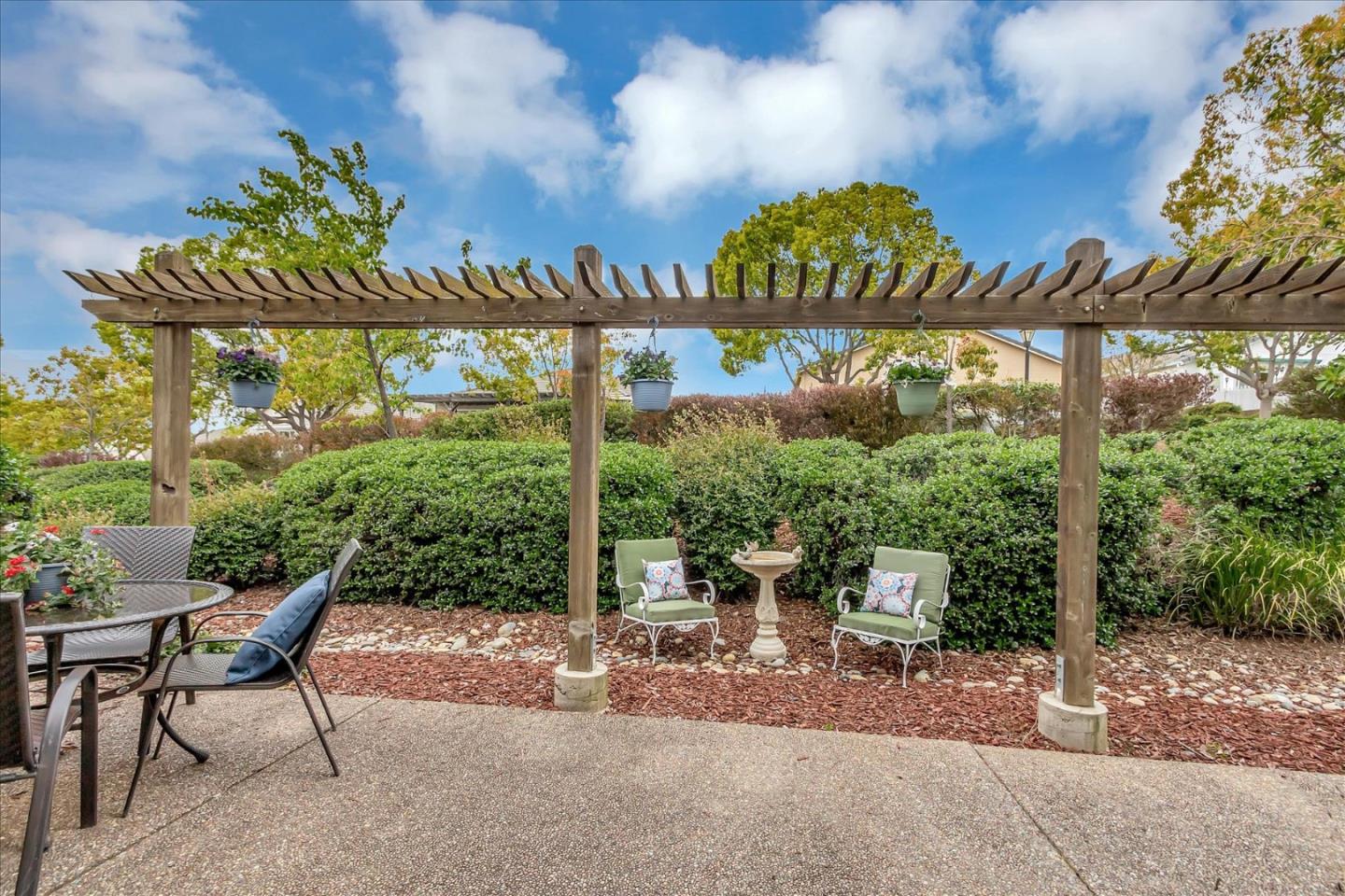 8758 Mccarty Ranch DR