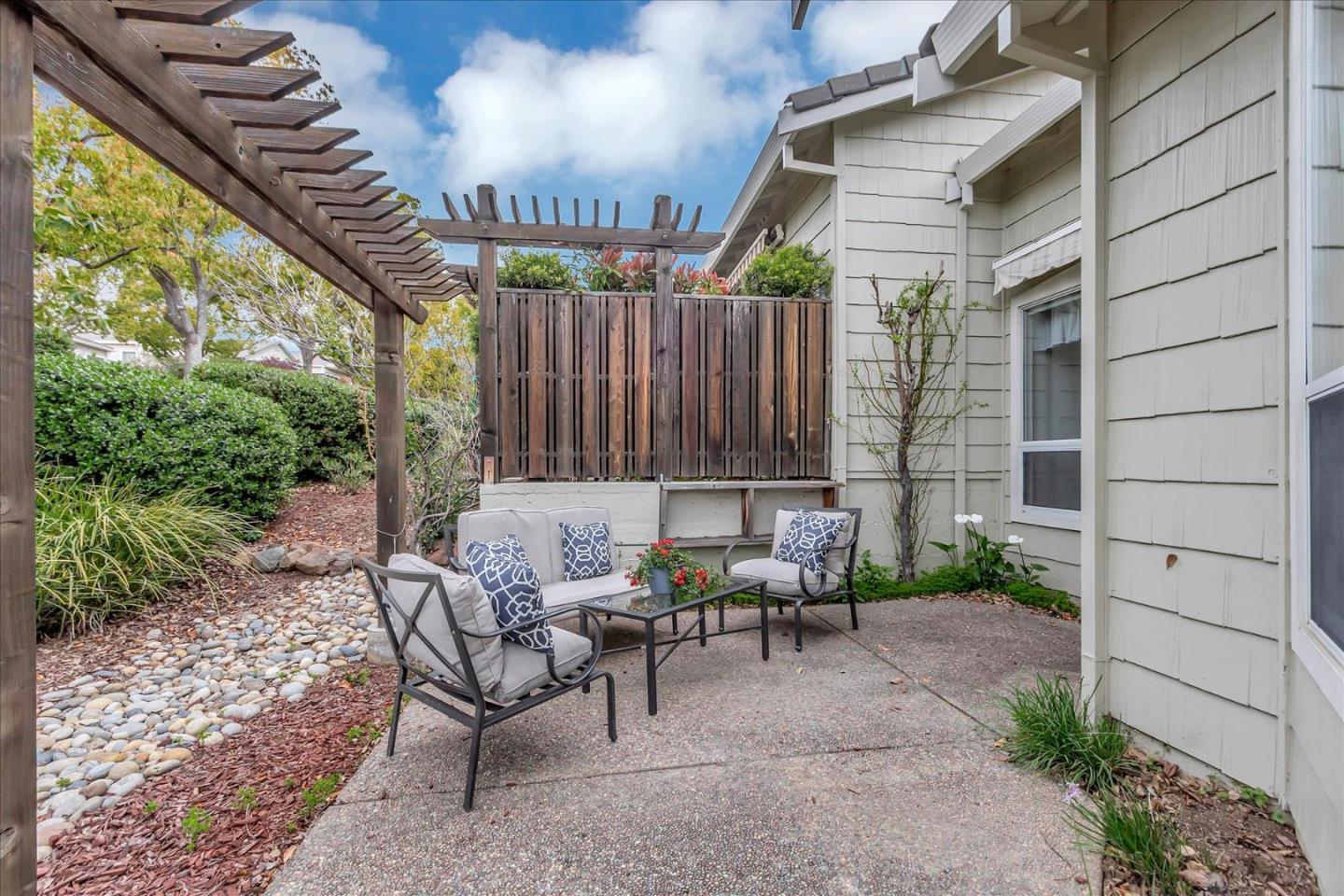 8758 Mccarty Ranch DR