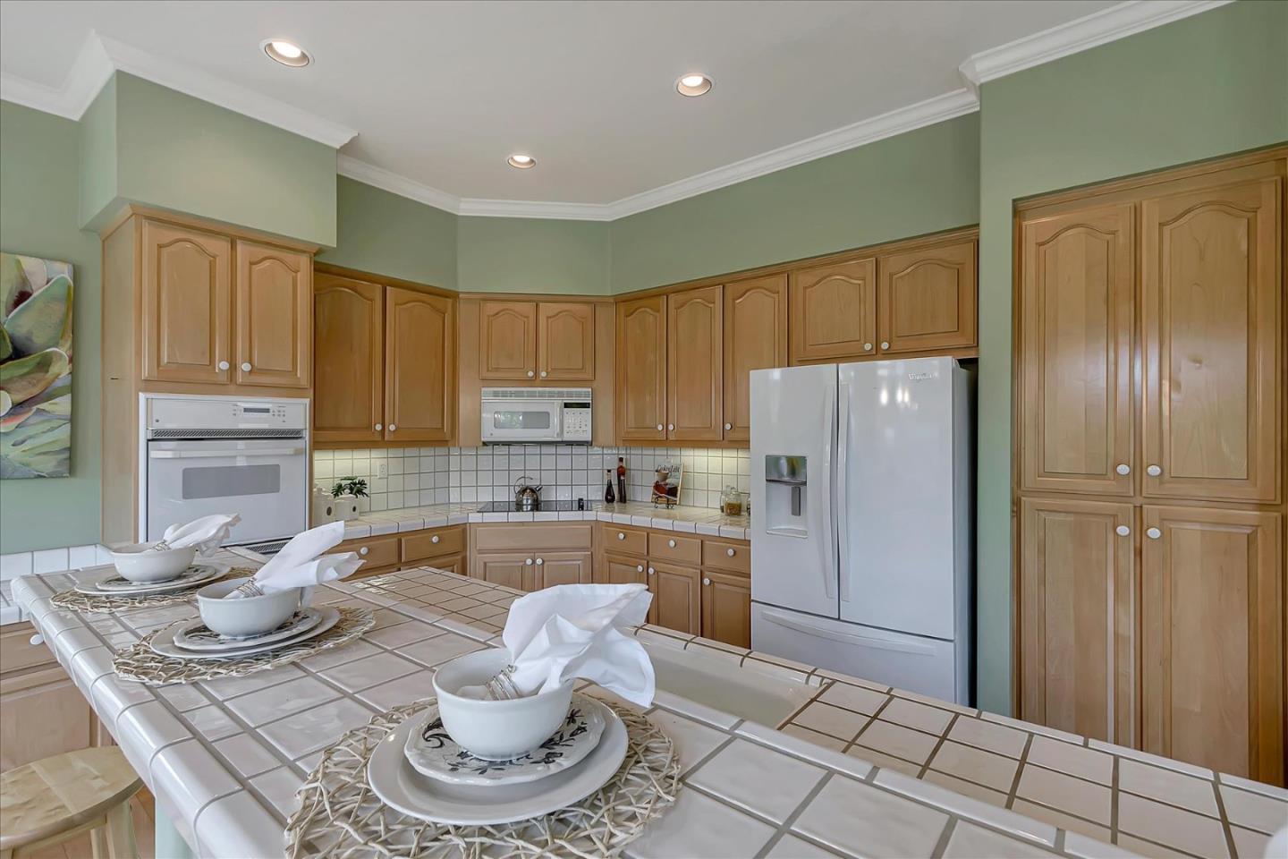 8758 Mccarty Ranch DR