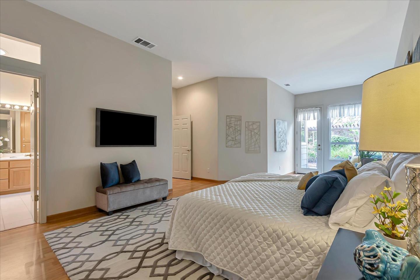 8758 Mccarty Ranch DR