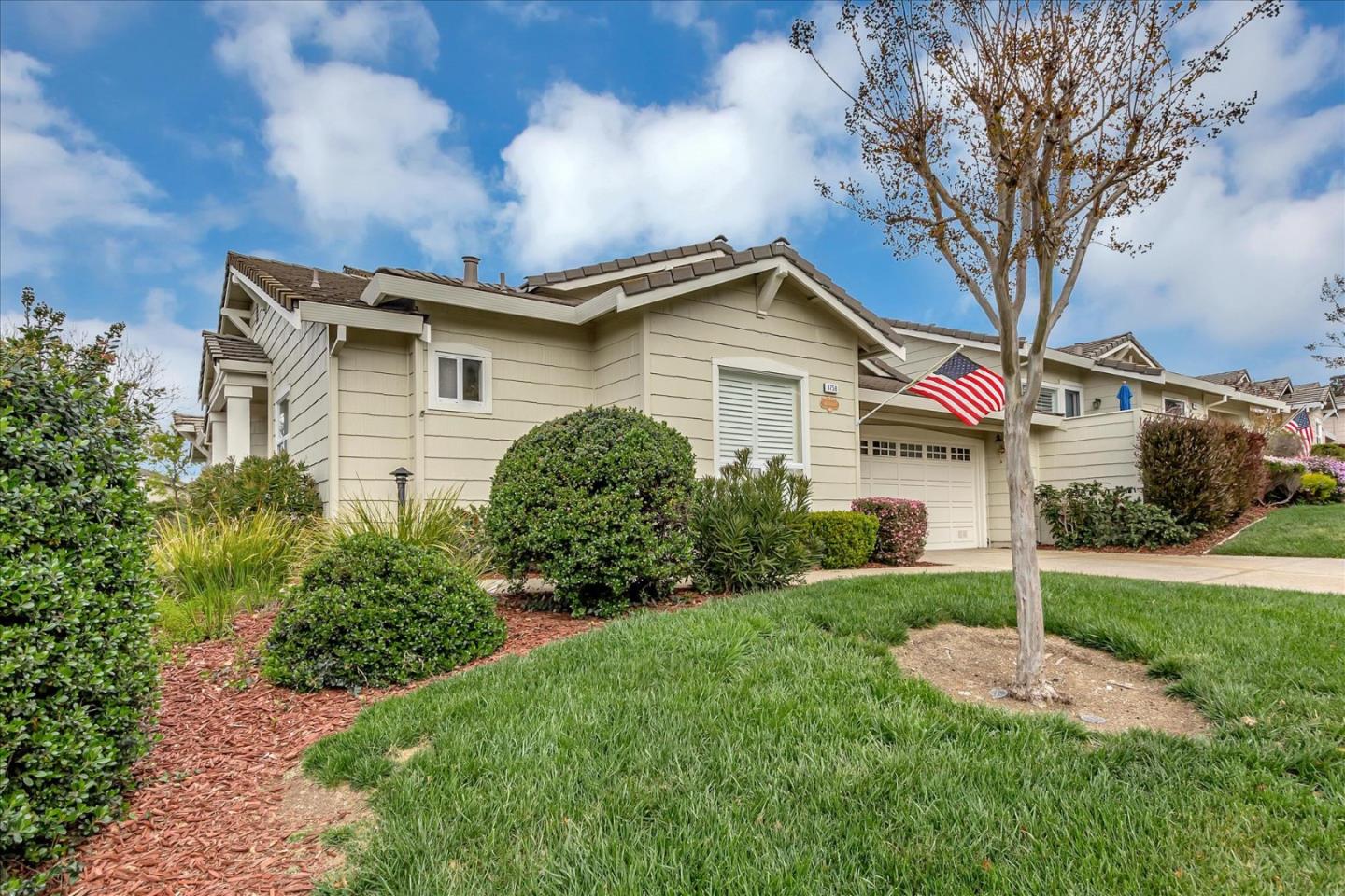 8758 Mccarty Ranch DR