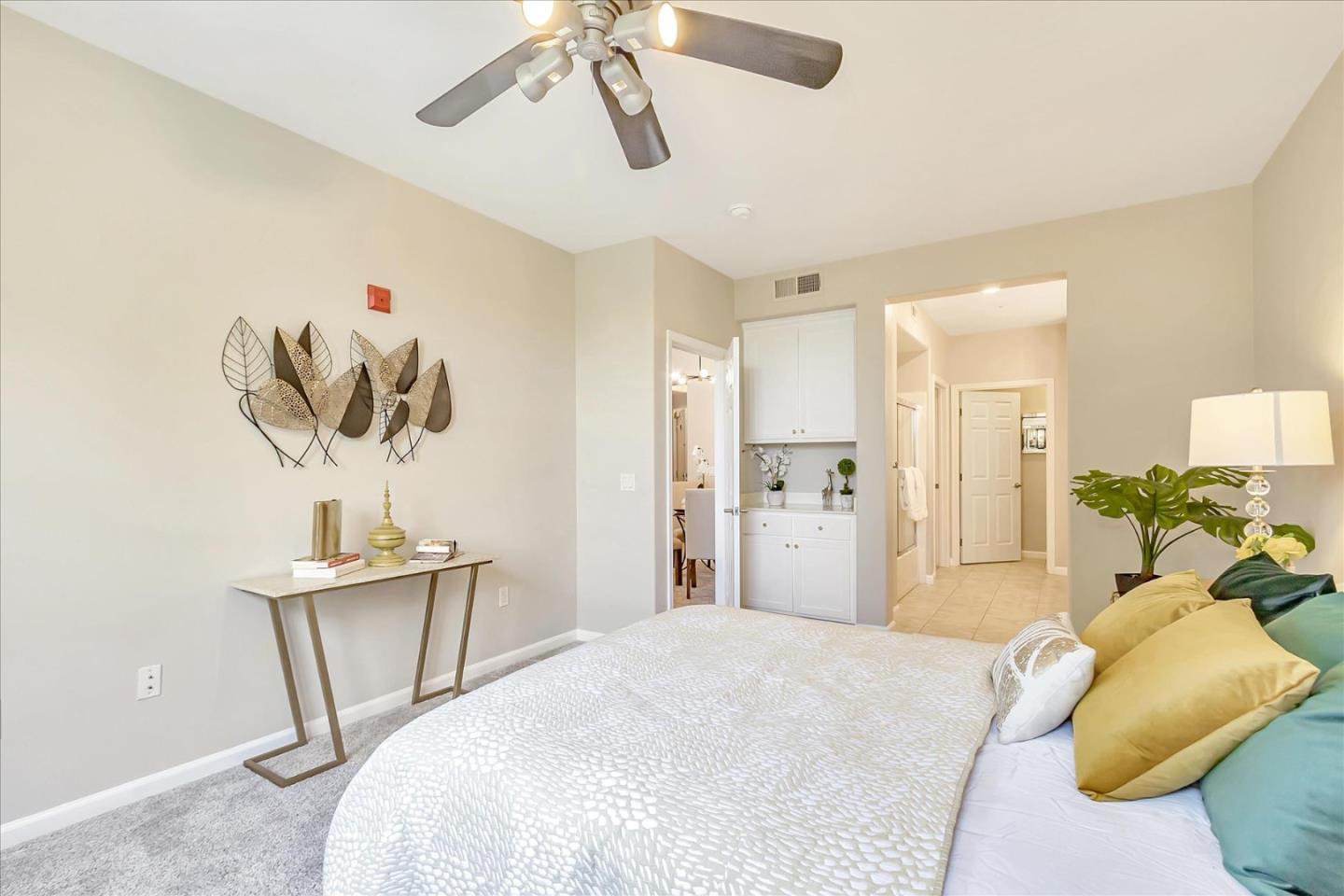 1390 Saddle Rack ST 424