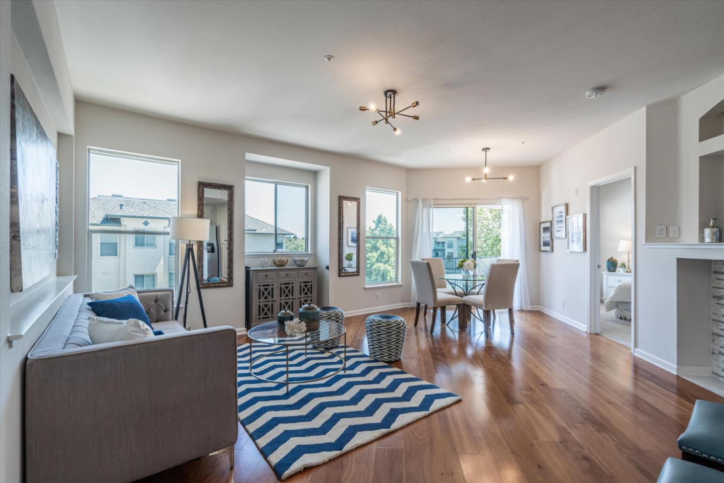 100 Baltic CIR 132