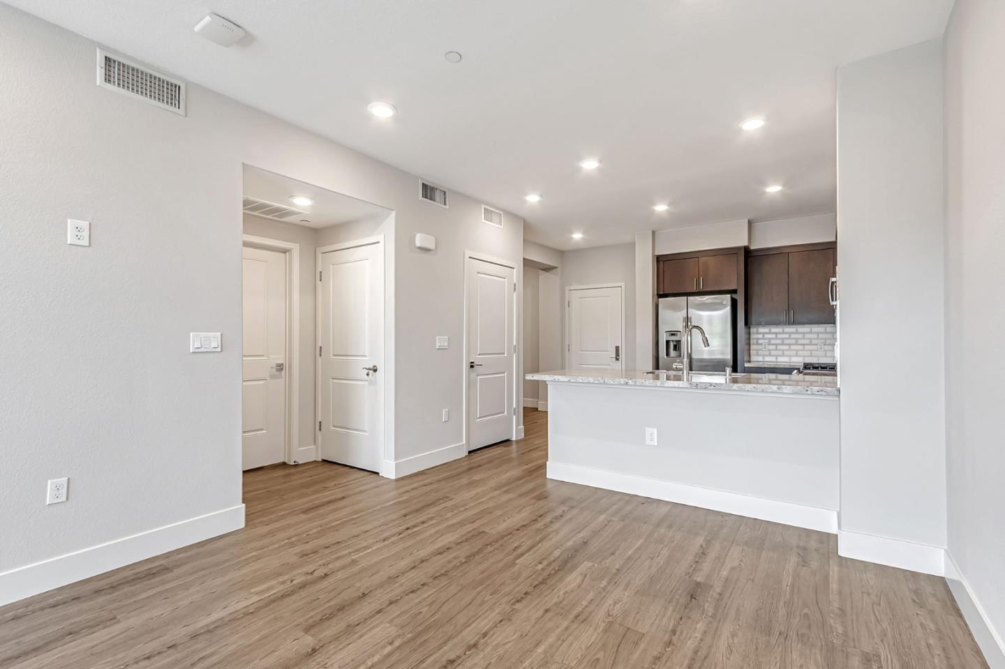5951 Sunstone DR 315