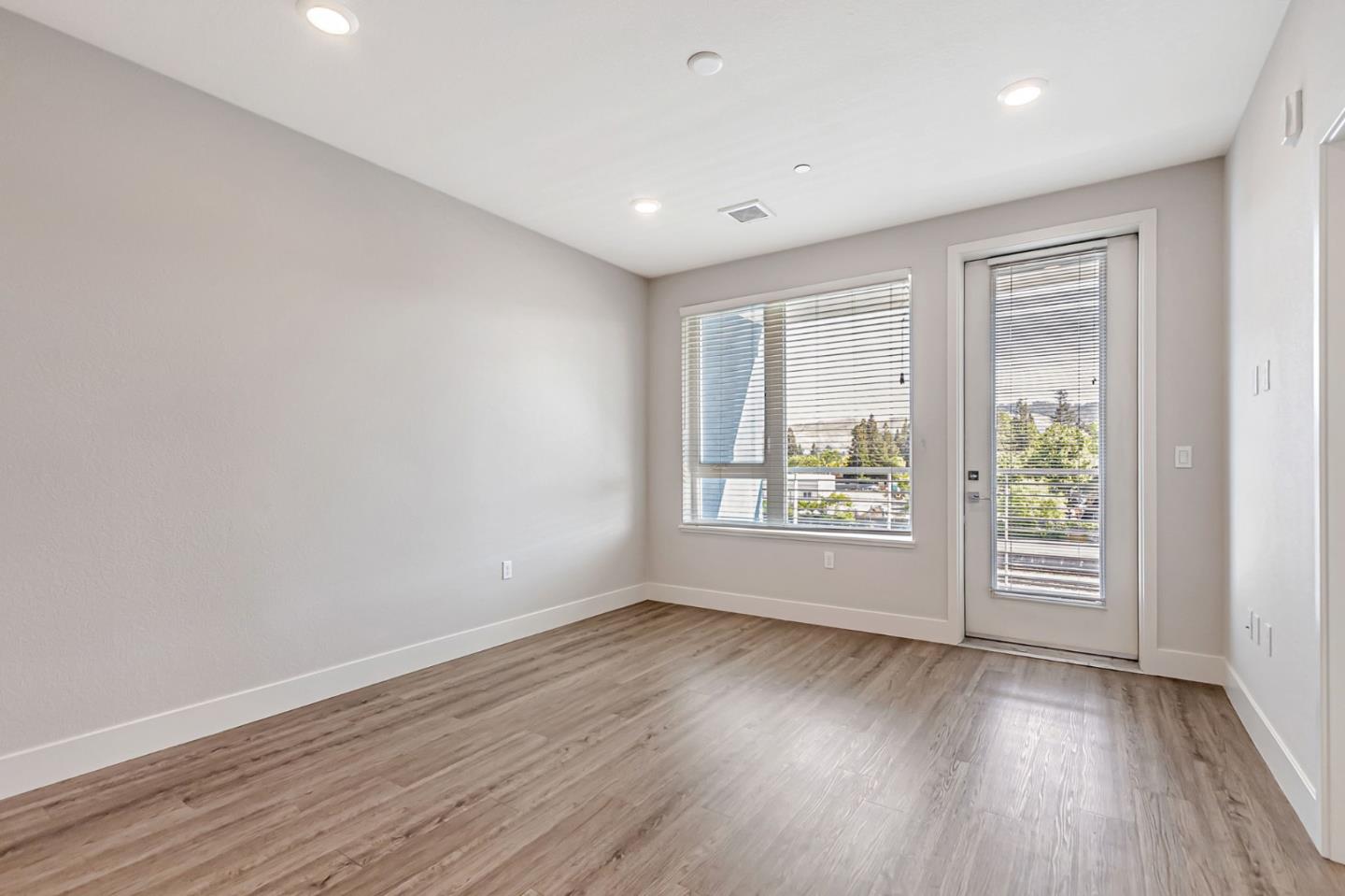 5951 Sunstone DR 315