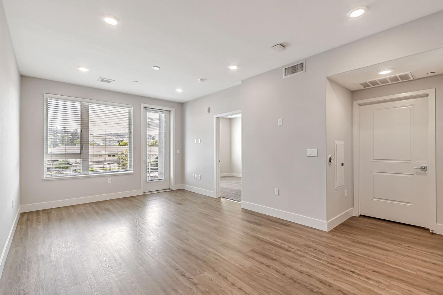 5951 Sunstone DR 315