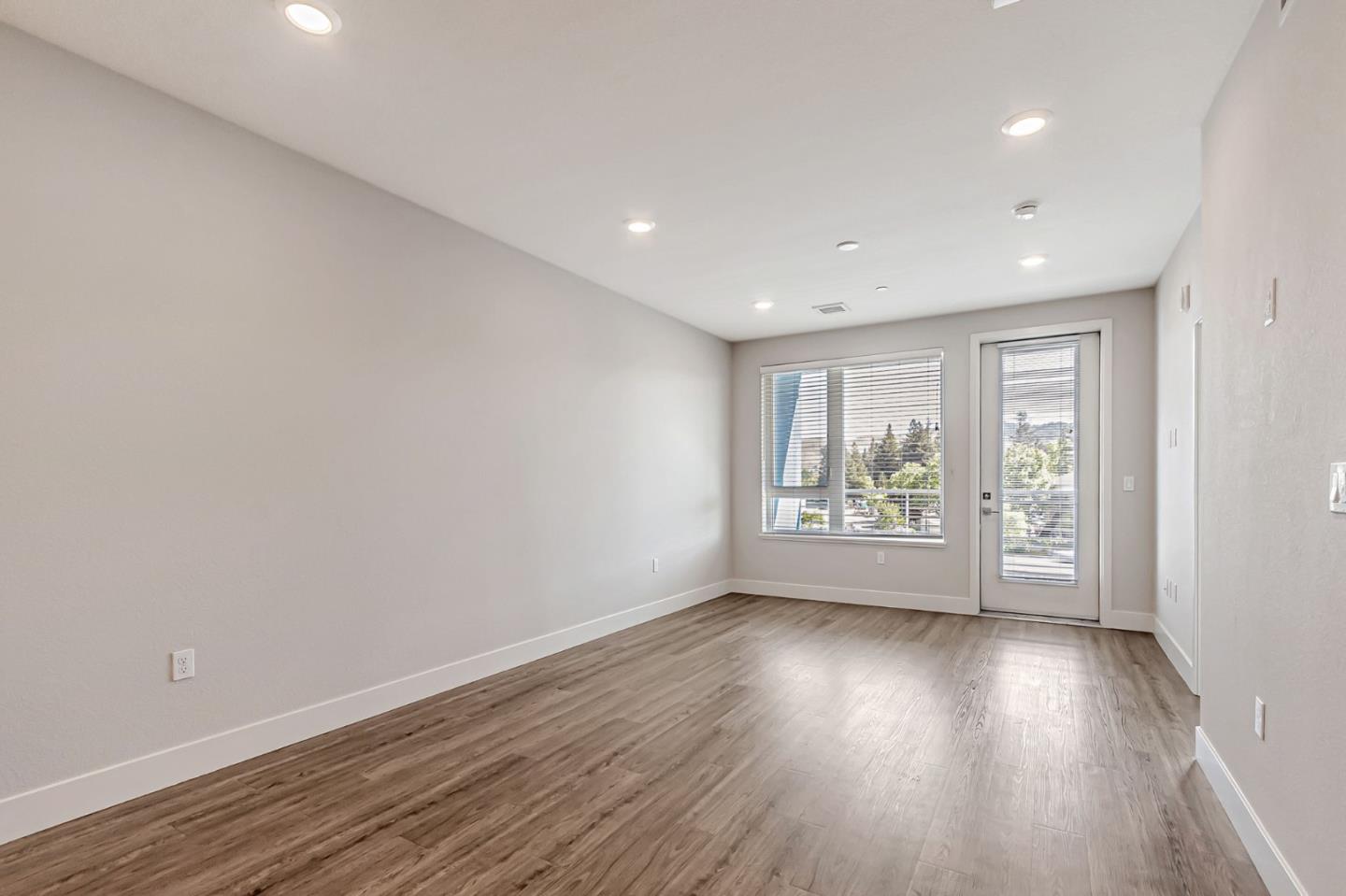 5951 Sunstone DR 315